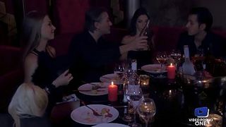 Lucy Heart enculée à un diner de la haute bourgeoisie