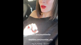 Soumiseelia- Exhib SQUIRT je me baise le cul et en double sur un chemin de randonnée jusqu’à Squirt