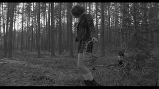 Darcy African in search of mu in the forest got her first anal BBC FLX010P01