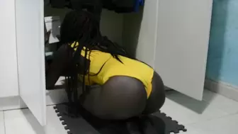 Ebony Student Lady want Fuck her Teacher and she Stay in Doggystyle for Seduce him